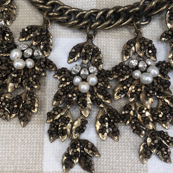 Stunning j. Crew statement necklace - Picture 8 of 8